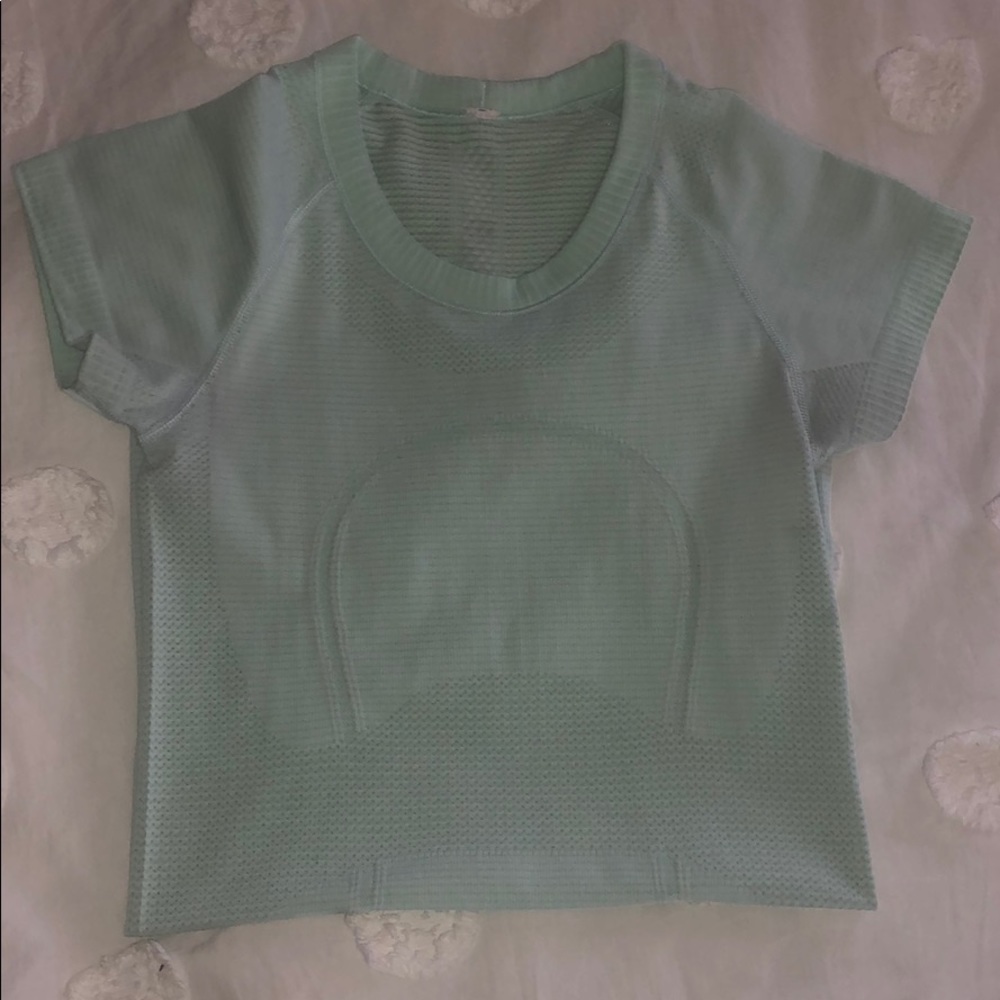lululemon shirt